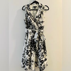 Sleeveless Chic Summer Dress